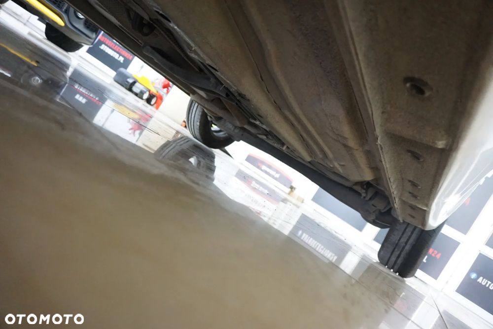 Ford Fiesta 1.6 TDCi Trend - 12