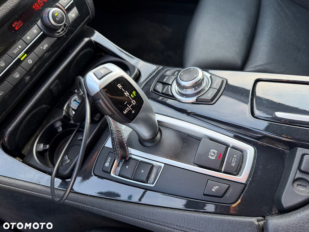 BMW Seria 5 530d Modern Line - 11
