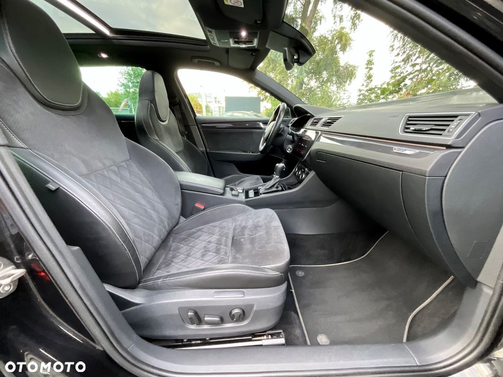 Skoda Superb 2.0 TDI DSG Sportline - 19