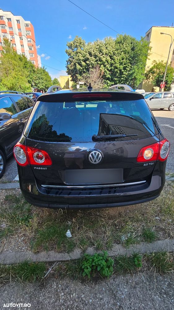 Volkswagen Passat 2.0 TDI DSG Comfortline - 3