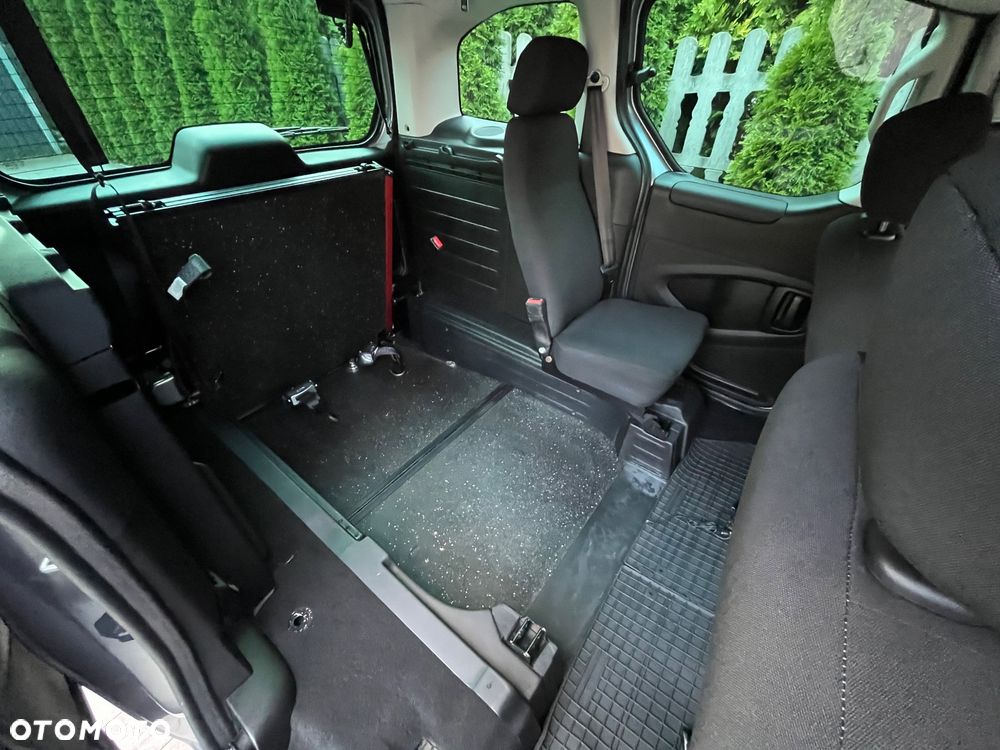 Peugeot Partner BlueHDi 100 Stop&Start ETG6 Active - 16