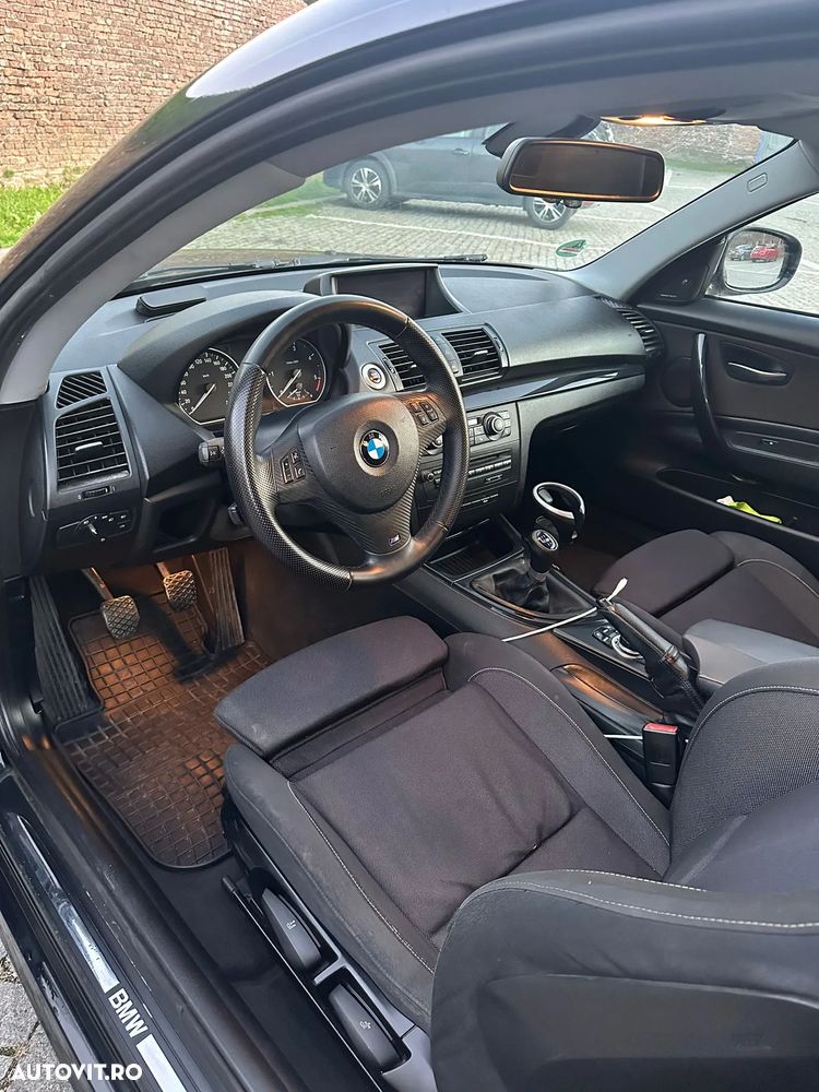 BMW Seria 1 123d - 10