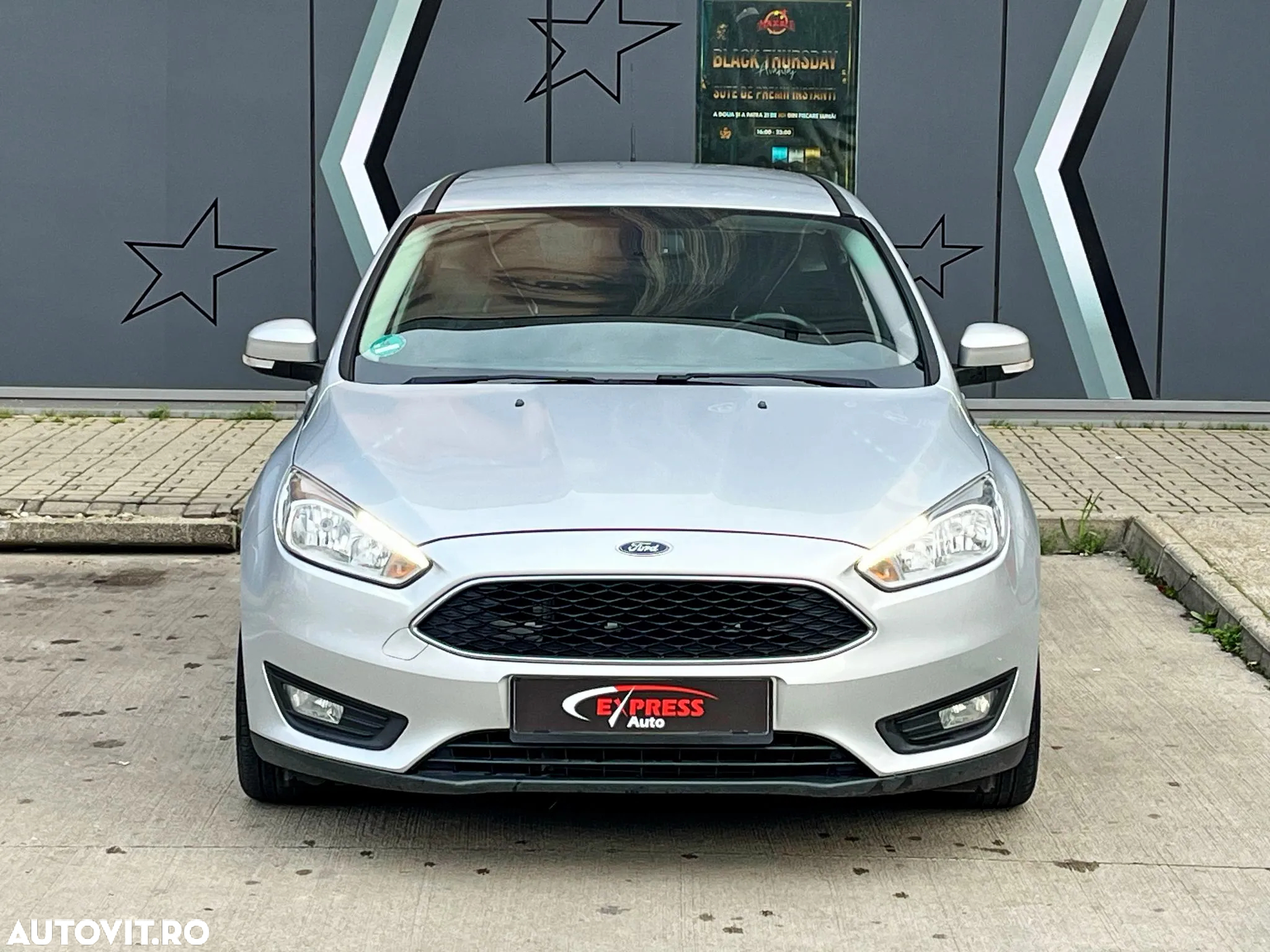 Ford Focus - 13