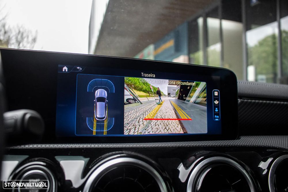 Mercedes-Benz CLA 180 d Shooting Brake Progressive Aut. - 40