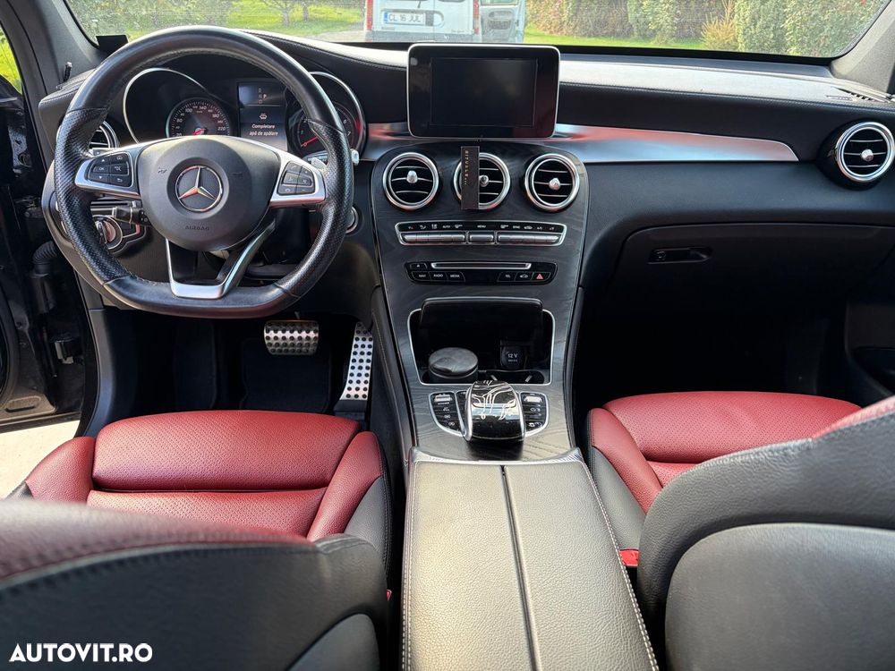 Mercedes-Benz GLC Coupe 250 4MATIC - 8