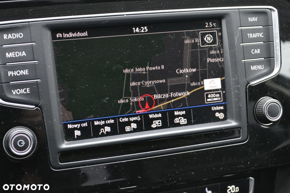 Volkswagen Passat 1.8 TSI BMT Comfortline DSG - 18