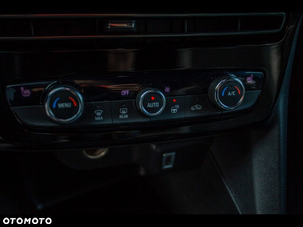 Opel Mokka 1.2 T GS S&S - 17