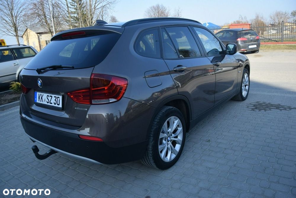 BMW X1 xDrive20d - 13