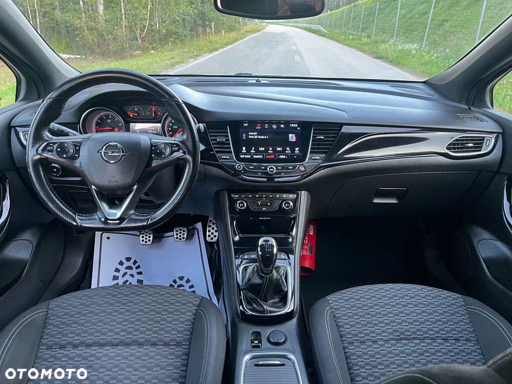 Opel Astra 1.4 Turbo Start/Stop Ultimate - 28
