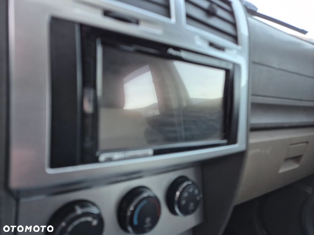 Dodge Nitro 3.7 V6 SLT 4WD - 16