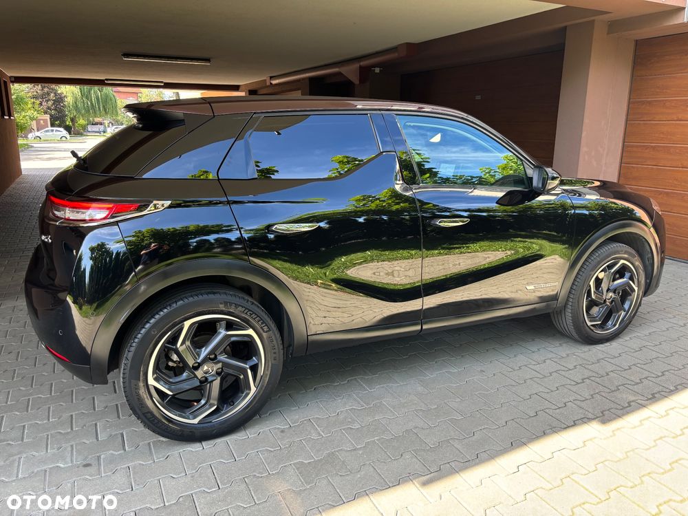 DS Automobiles DS 3 Crossback 1.2 PureTech Performance Line + - 32