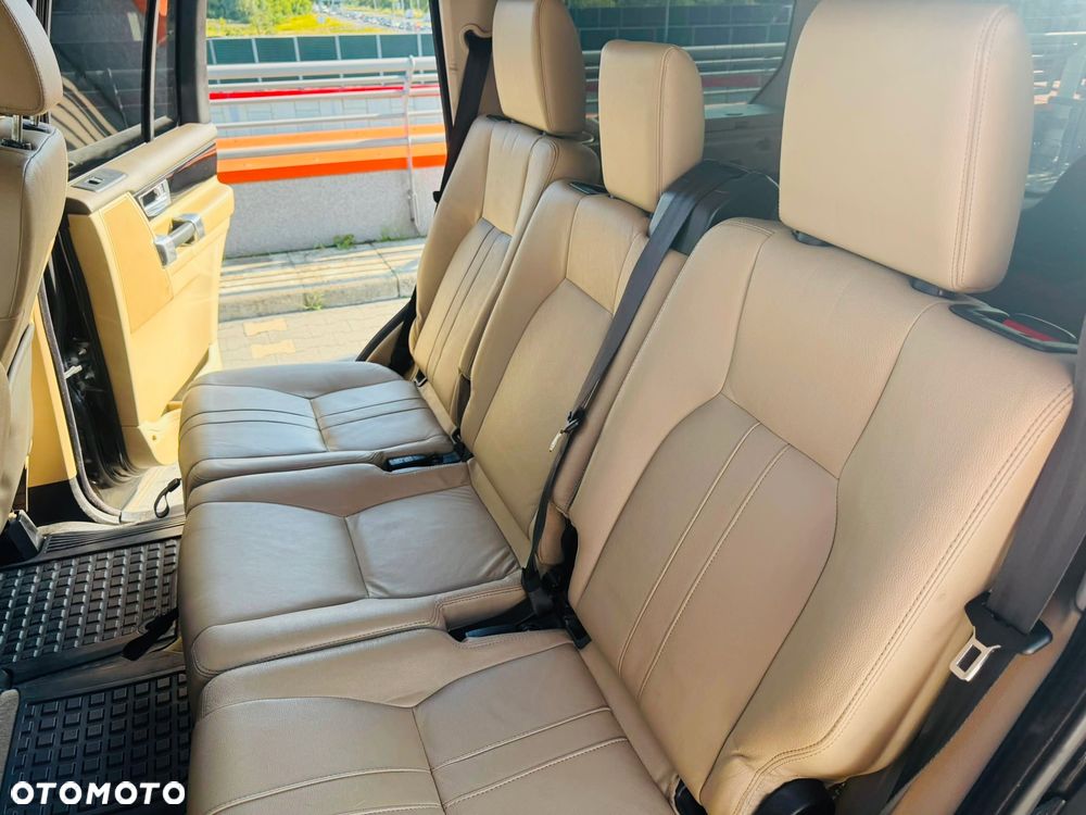 Land Rover Discovery 2.7D V6 HSE - 12