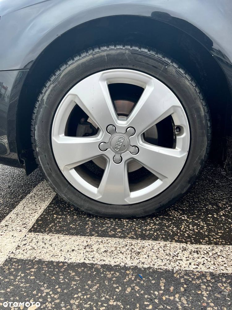 Audi A3 Sportback 1.6 TDI DPF Ambition - 8