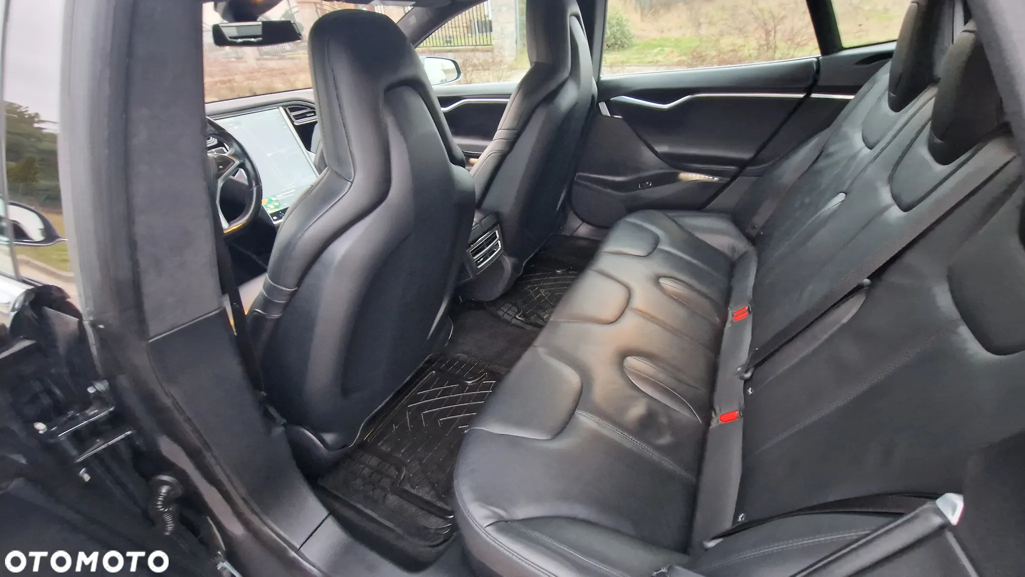 Tesla Model S Long Range Plus - 29