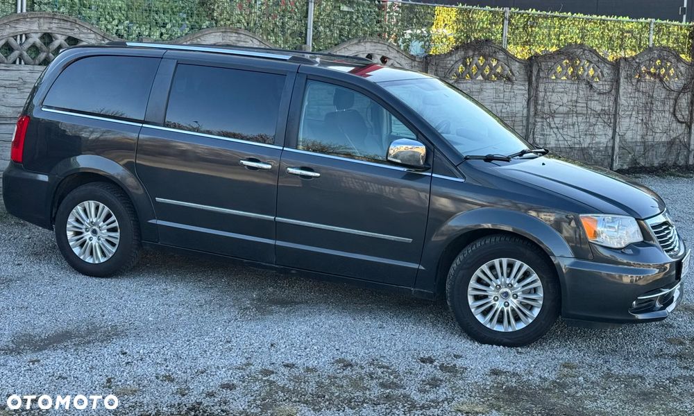 Lancia Voyager 2.8CRD Platinum - 14