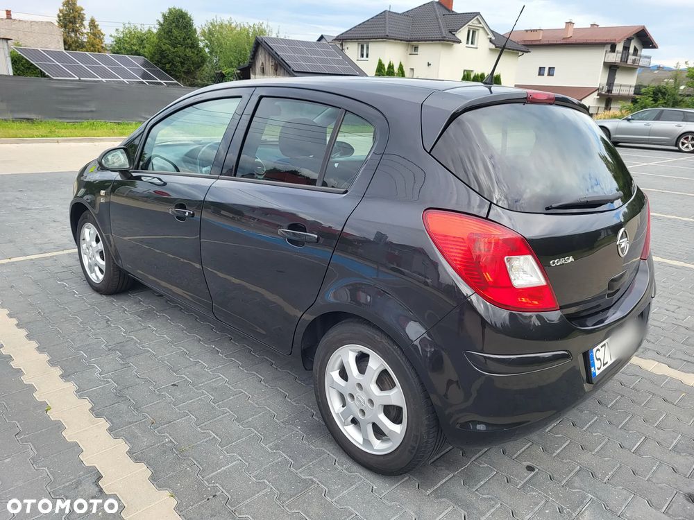 Opel Corsa - 4