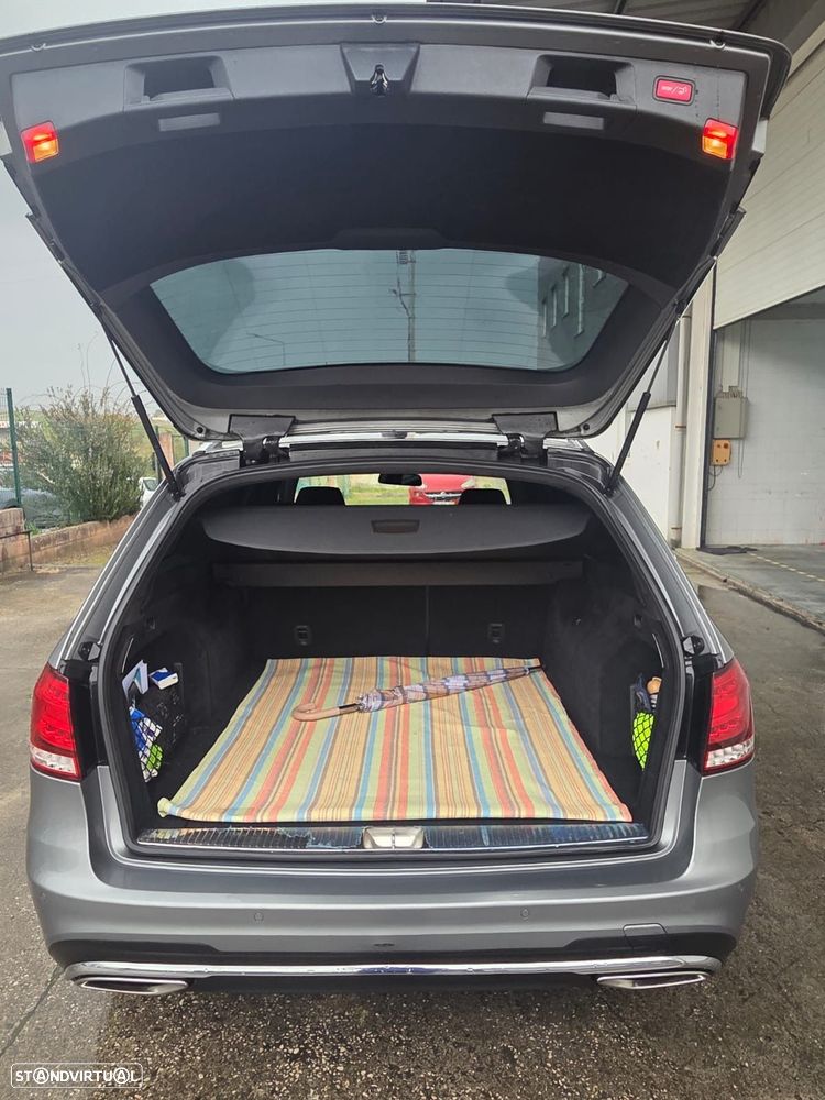 Mercedes-Benz E 300 - 12