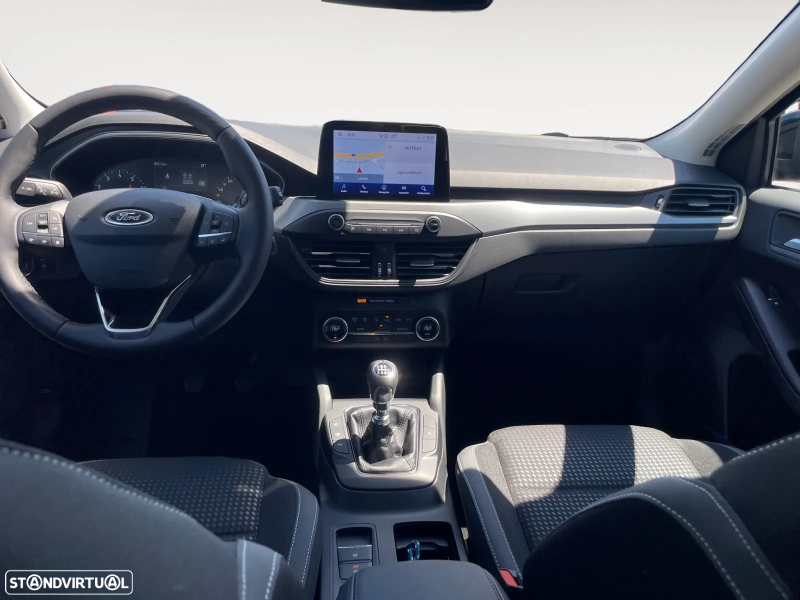 Ford Focus 1.0 EcoBoost MHEV Connected - 11