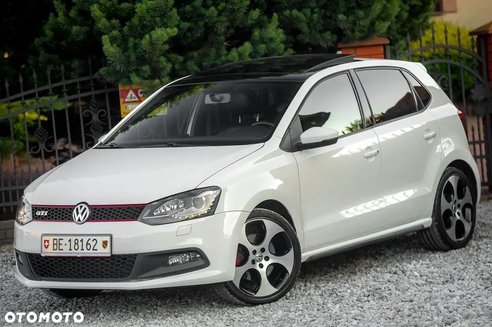 Volkswagen Polo 1.4 DSG GTI - 6