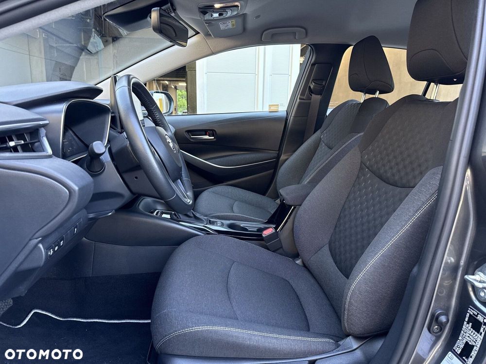 Toyota Corolla 1.8 Hybrid Comfort - 13