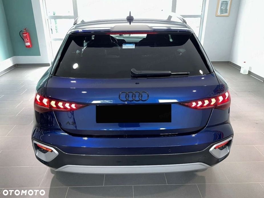 Audi A3 Allstreet - 3