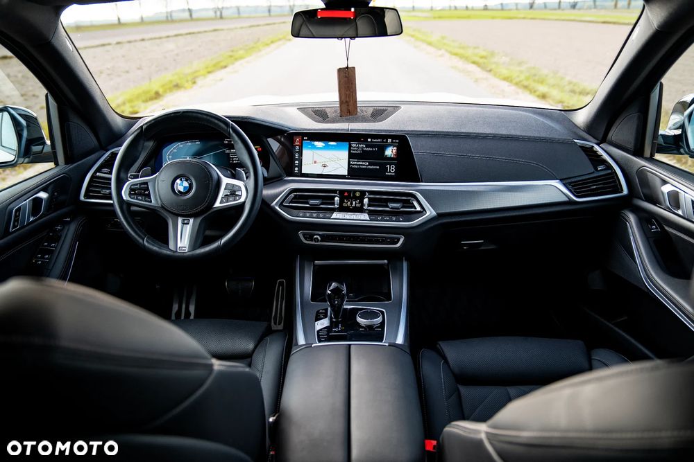 BMW X5 xDrive30d mHEV - 16