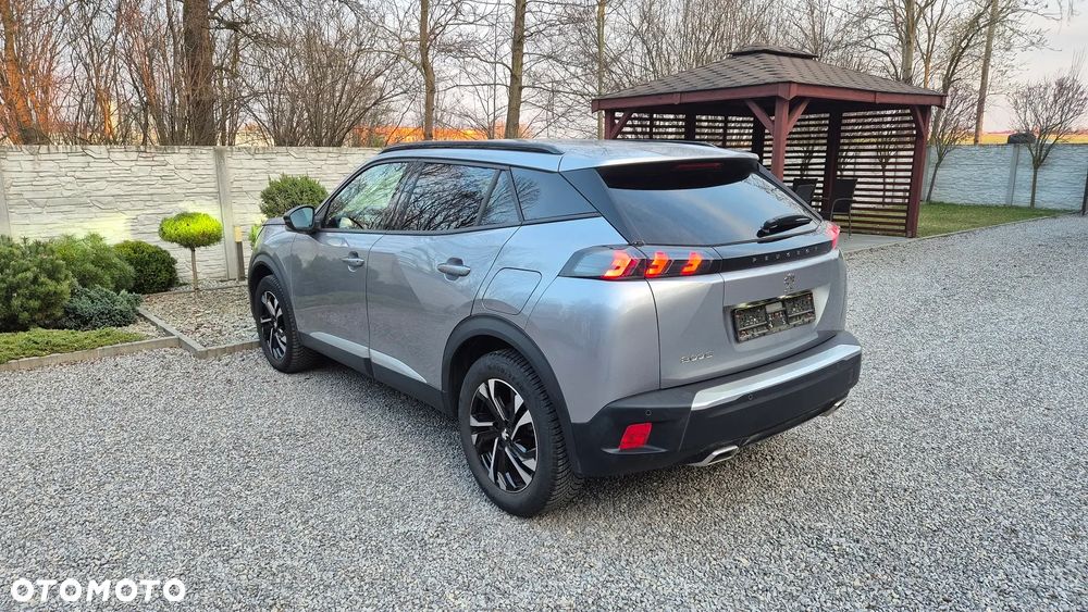 Peugeot 2008 PureTech 130 EAT8 Allure - 3