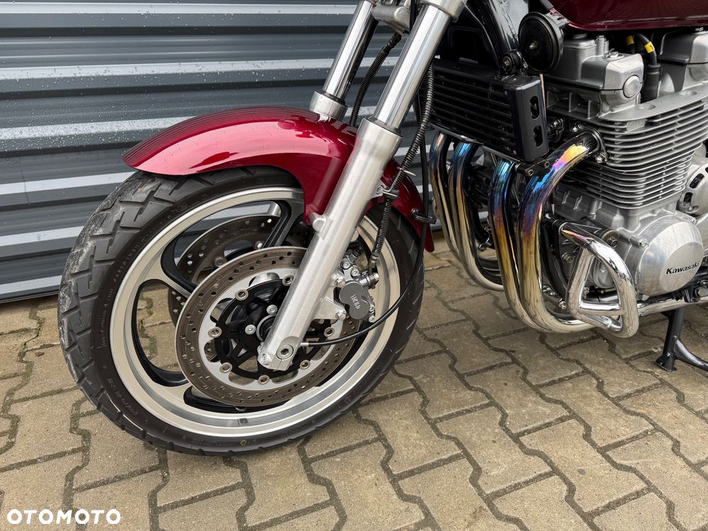 Kawasaki Zephyr - 20