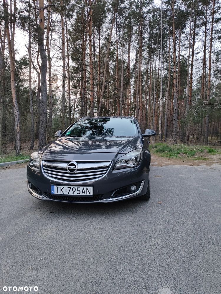 Opel Insignia - 1