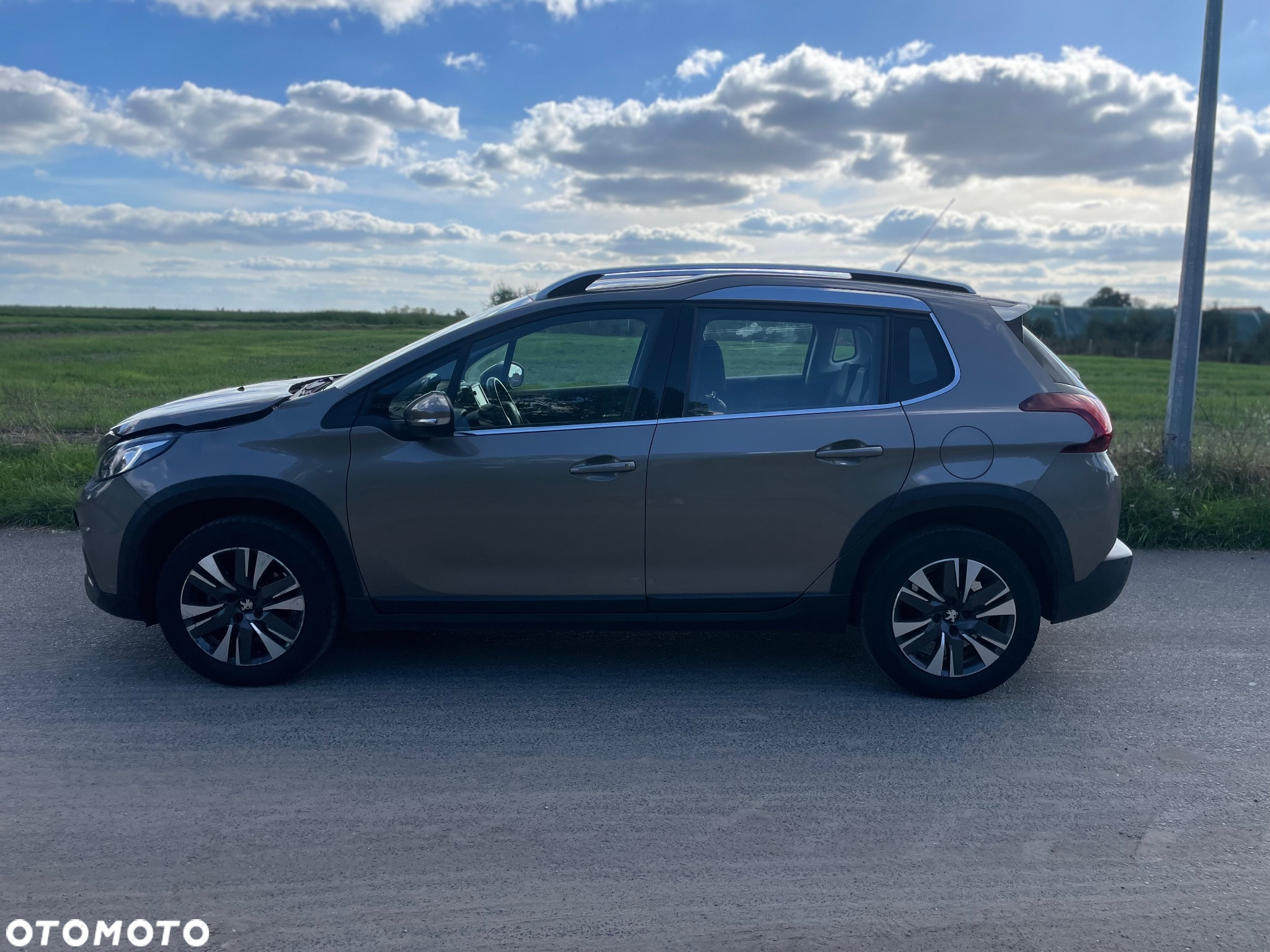 Peugeot 2008 PureTech 110 Stop&Start Allure - 2