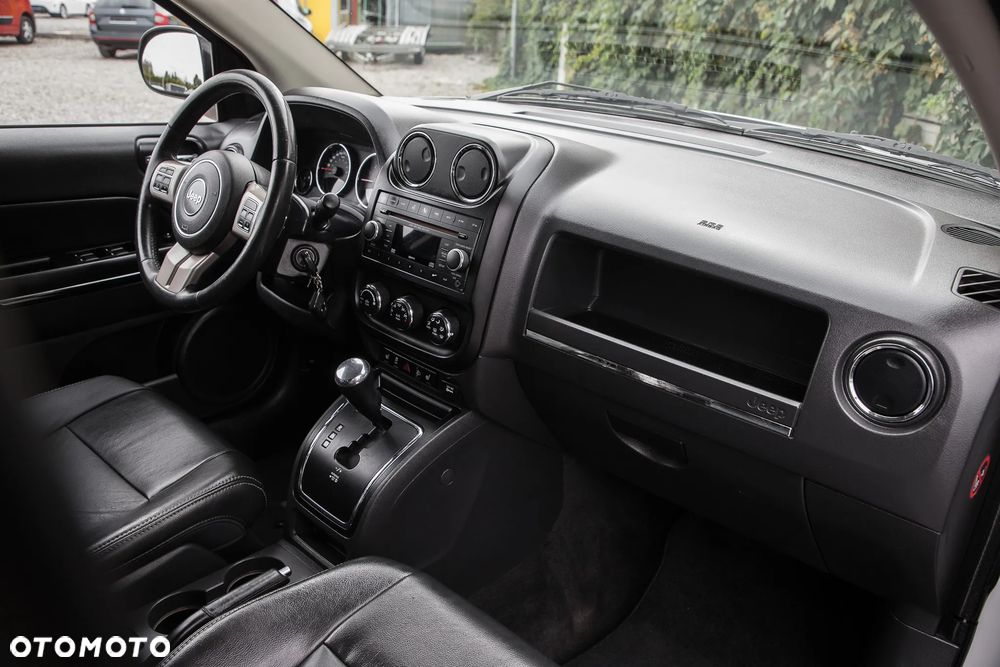 Jeep Compass 2.4I 4x4 Automatik Limited - 29