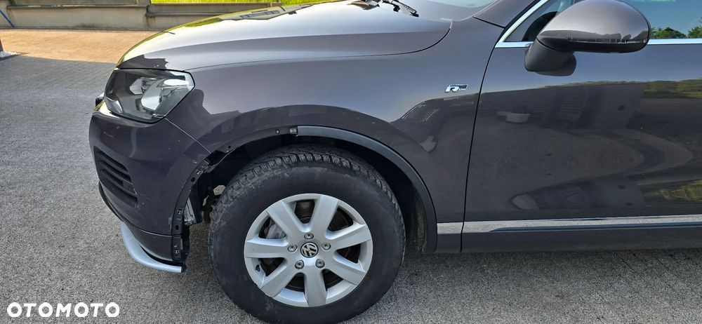 Volkswagen Touareg 3.0 V6 TDI BMT R-Style - 6