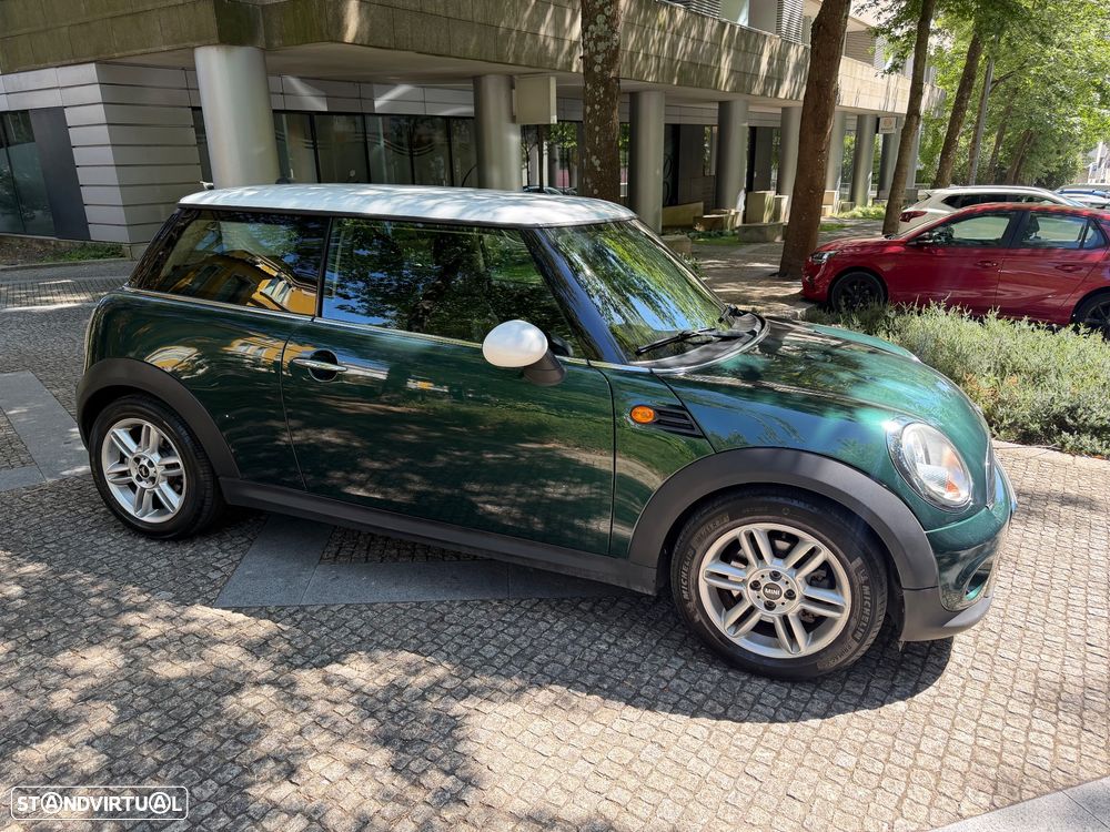 MINI 3 Portas One D - 7