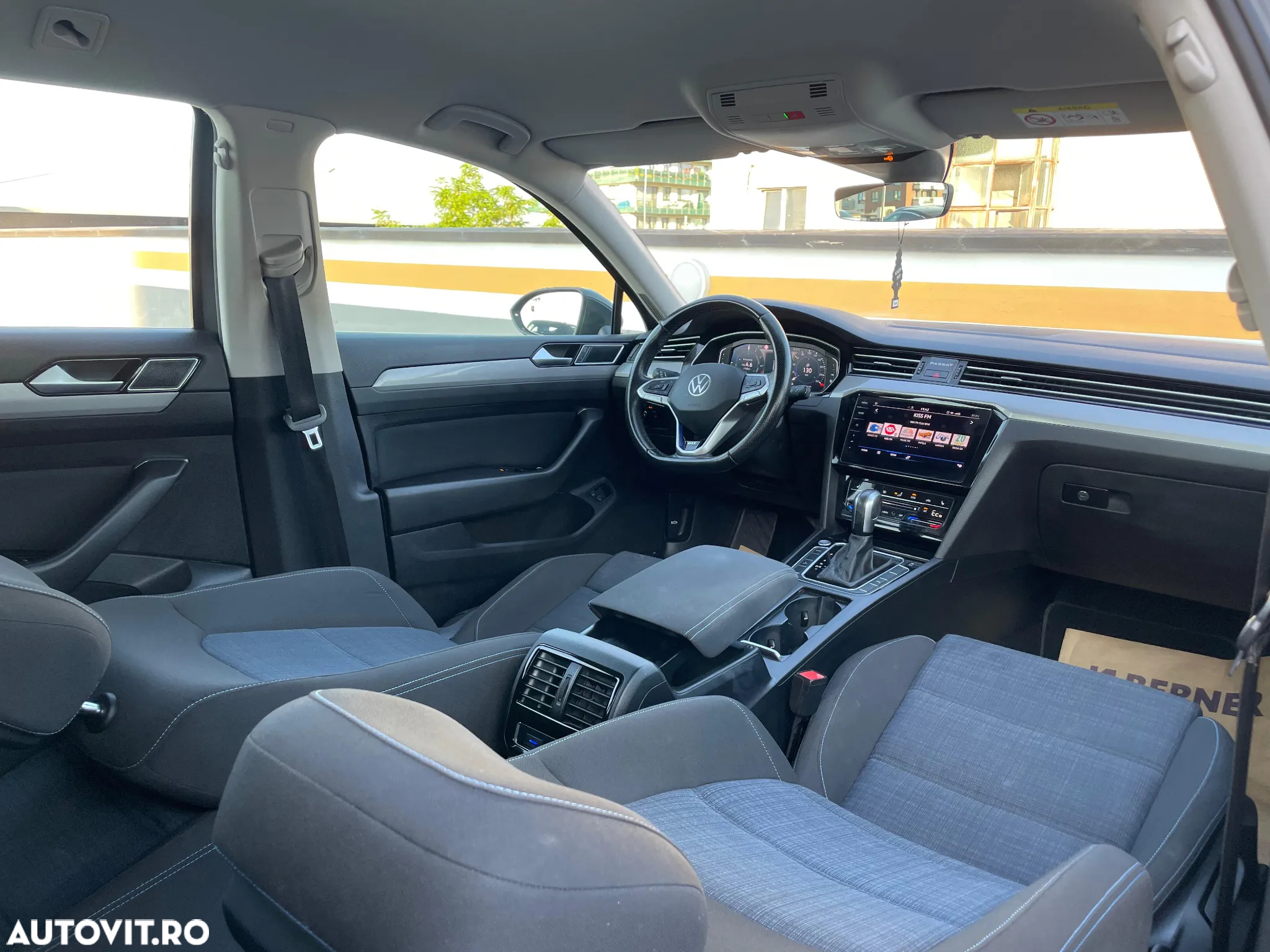 Volkswagen Passat Variant 1.4 TSI Plug-In-Hybrid DSG GTE - 16