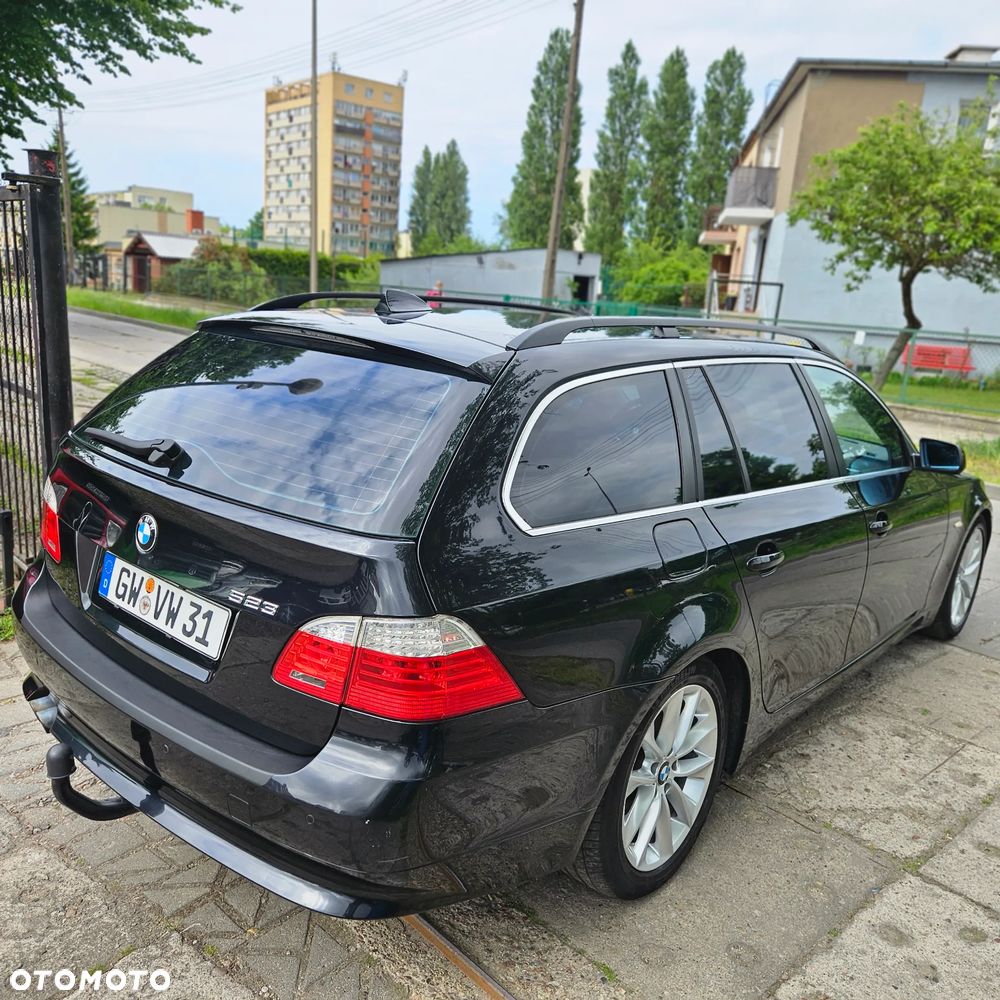 BMW Seria 5 523i Edition Exclusive - 13