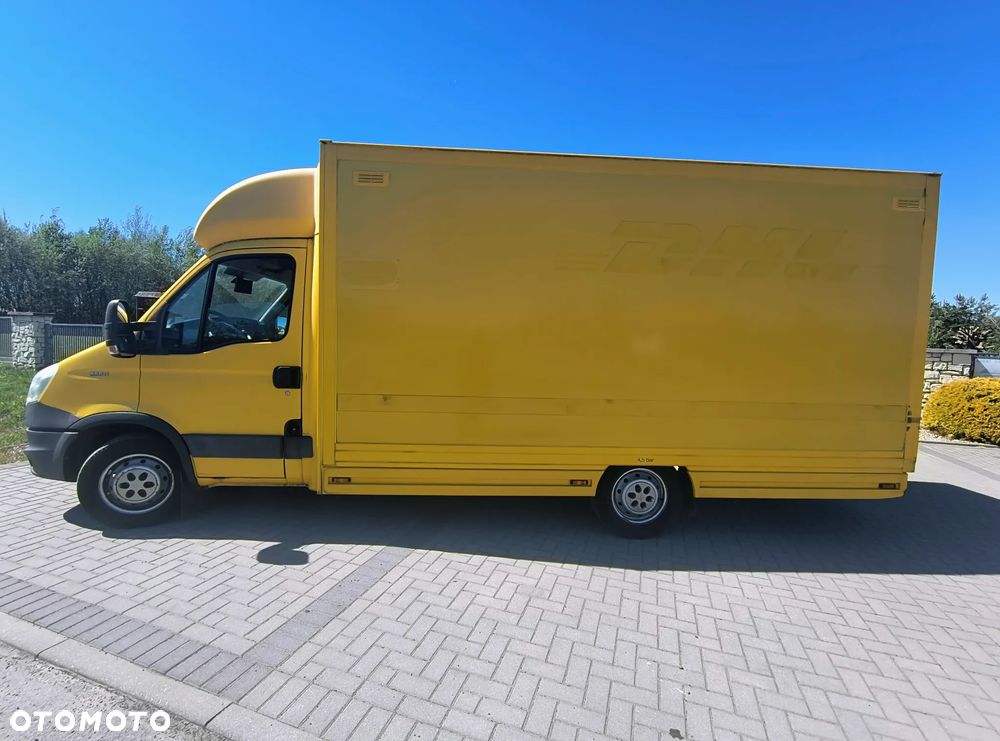 Iveco Daily 35s11 pocztowy POCZTA DHL - 4
