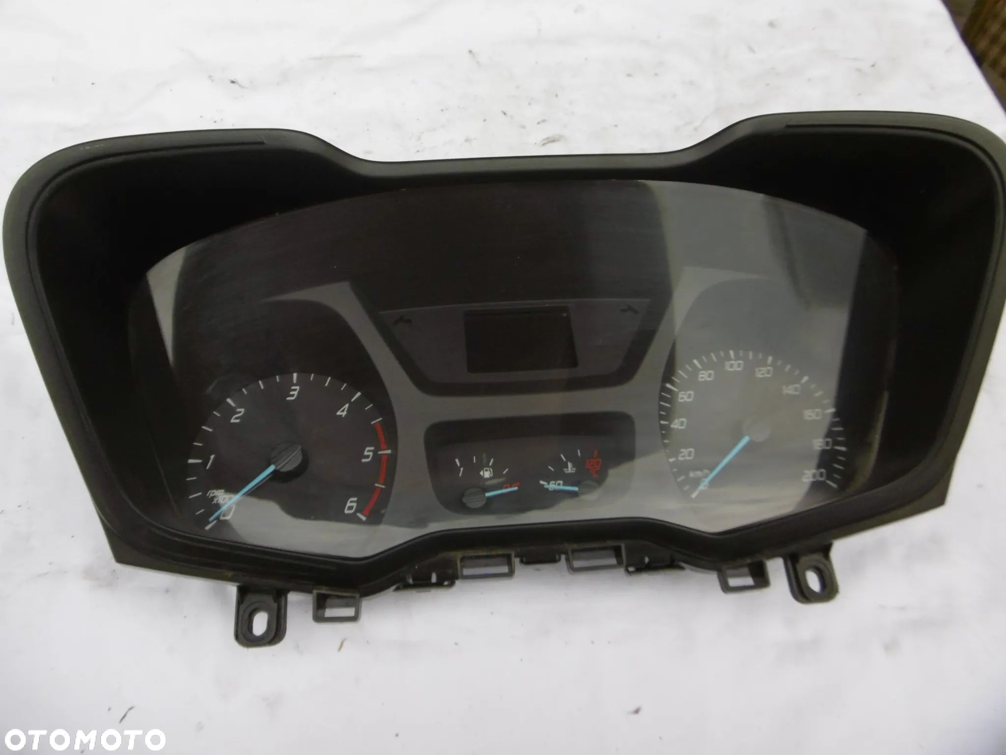 LICZNIK ZEGARY FORD TRANSIT MK8 - 1