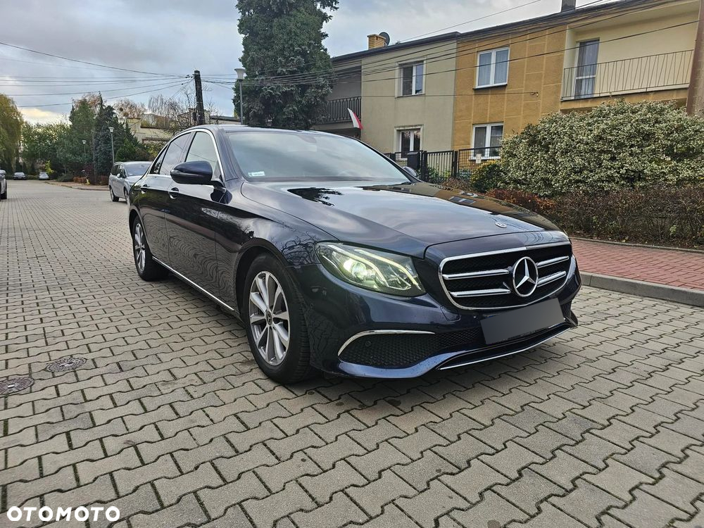 Mercedes-Benz Klasa E 220 d 9G-TRONIC - 3