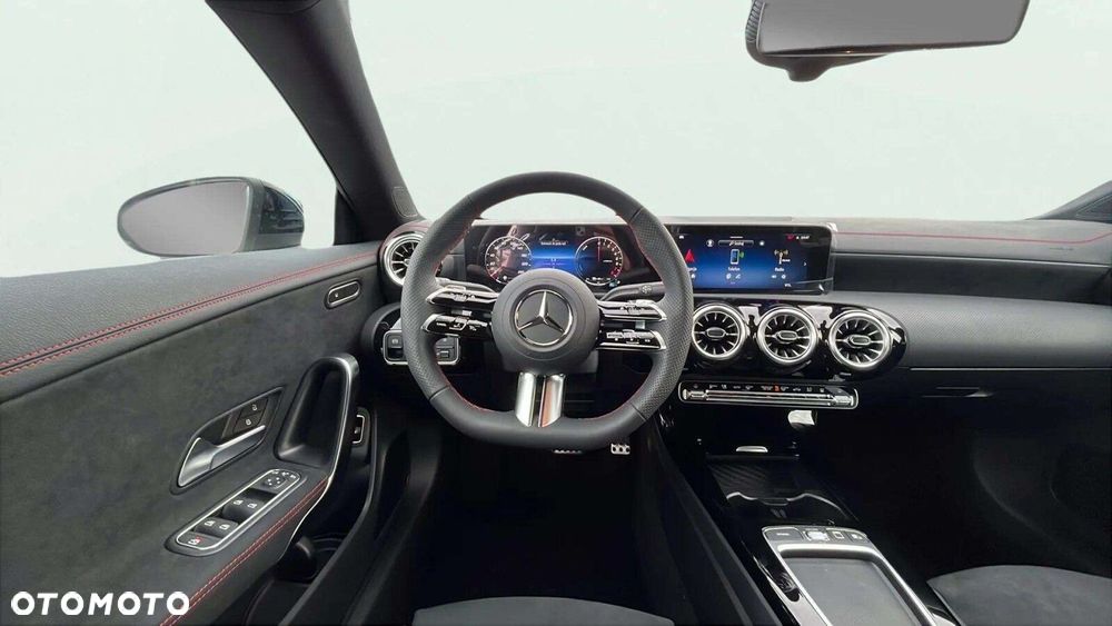 Mercedes-Benz CLA - 8