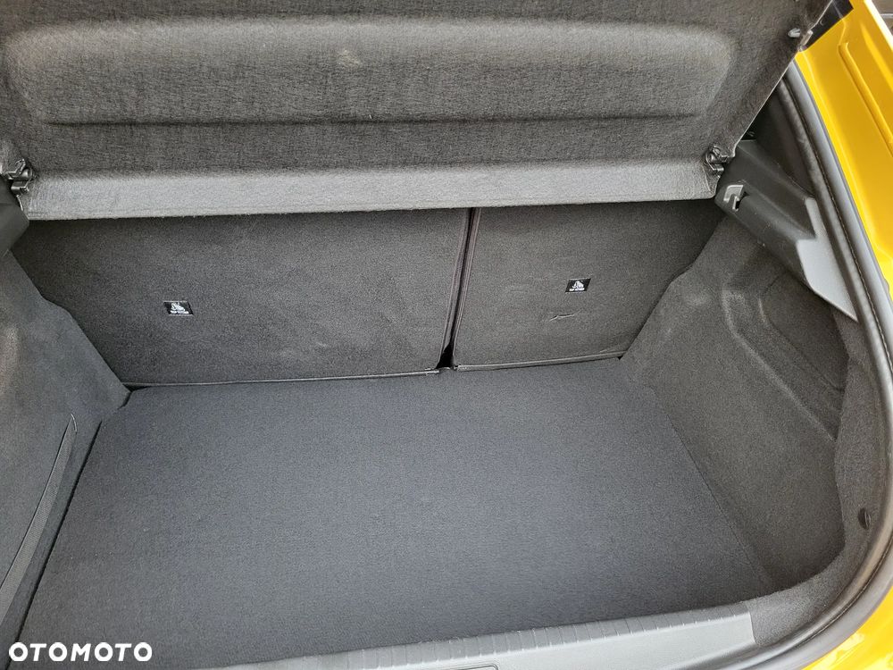 Peugeot 208 1.2 PureTech GT S&S EAT8 - 30