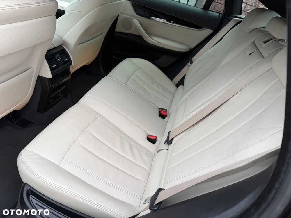BMW X6 xDrive30d M Sport - 35