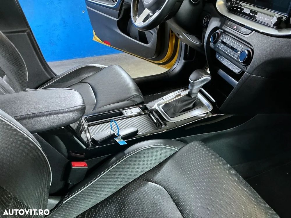 Kia XCeed 1.4 T-GDI OPF DCT7 PLATINUM EDITION - 9