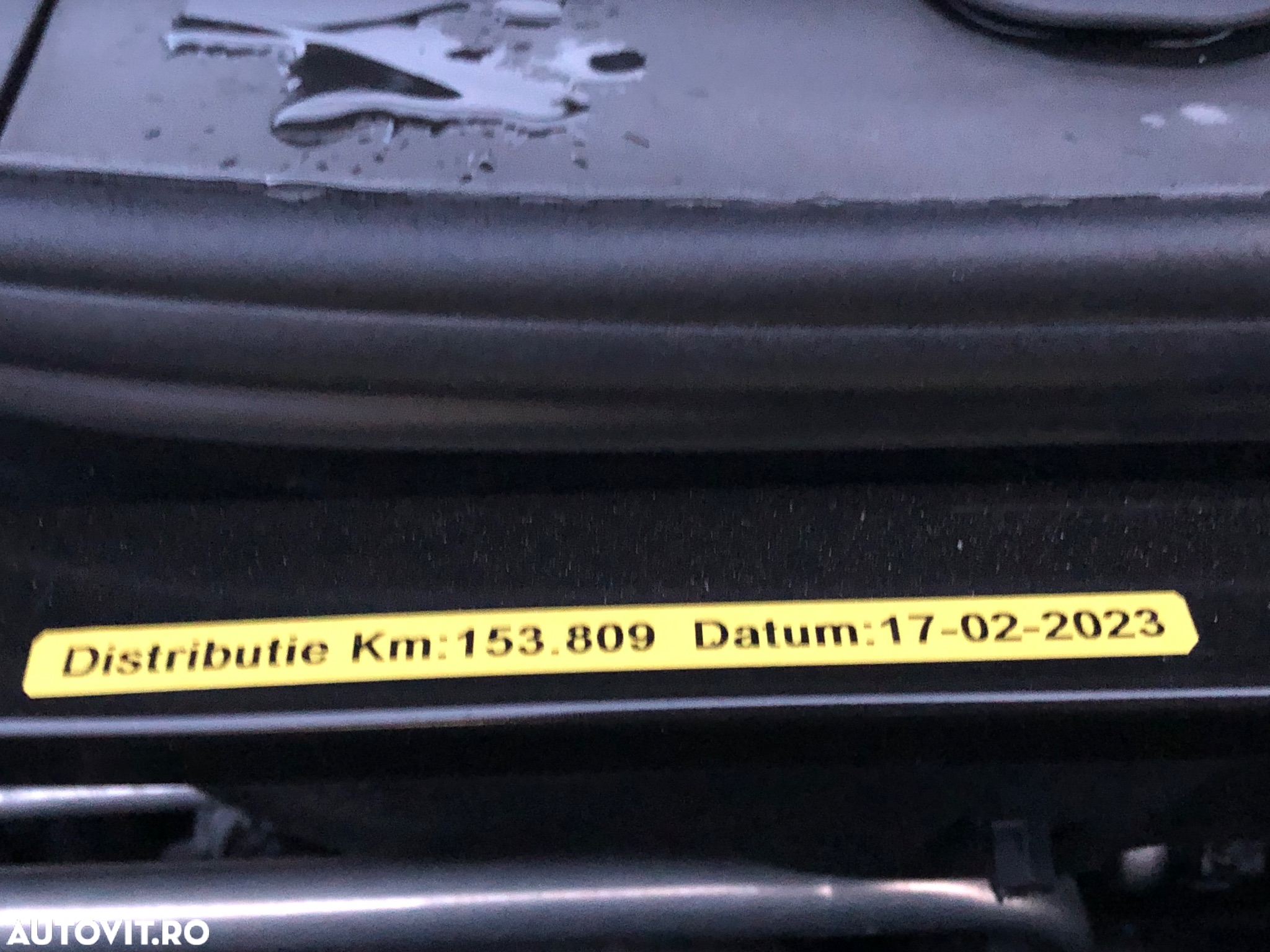 Volvo V40 D3 Geartronic RDesign - 23