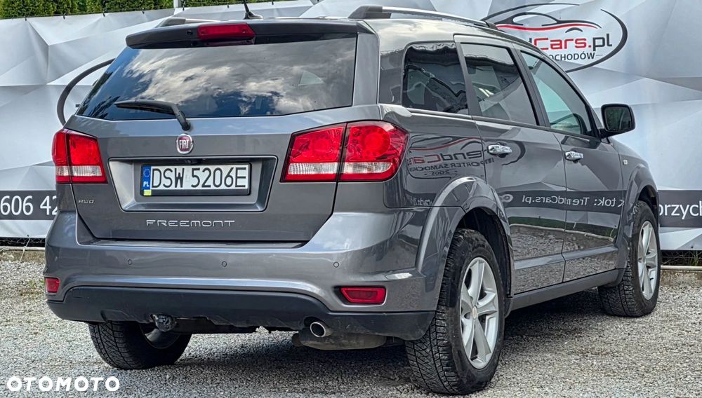 Fiat Freemont 2.0 Multijet 16V DPF Automatik Allrad Lounge - 28
