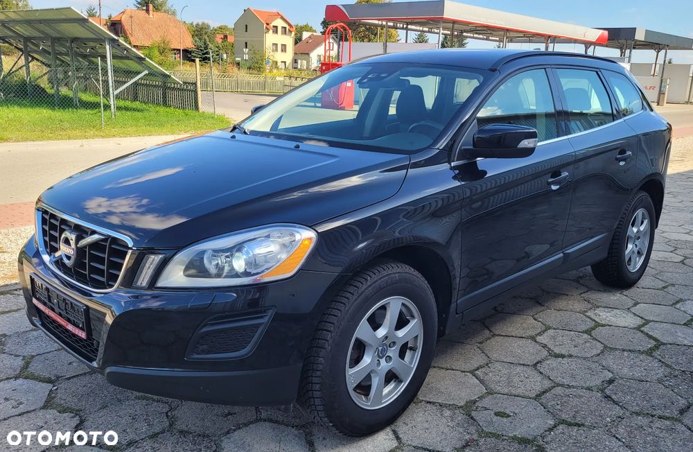 Volvo XC 60 D4 Momentum - 2