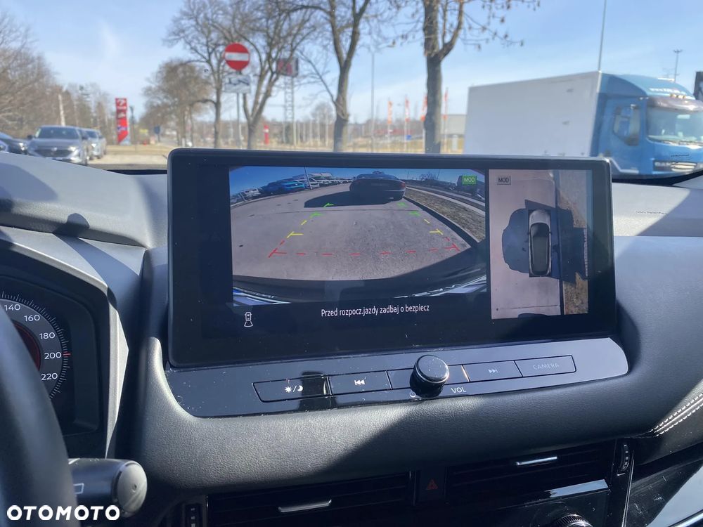 Nissan Qashqai 1.3 DIG-T MHEV N-Connecta - 22