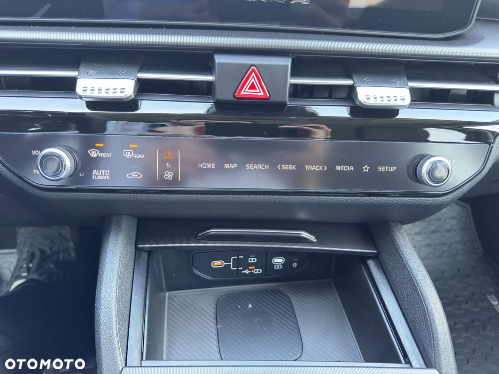 Kia Sportage 1.6 T-GDI HEV Anniversary 2WD - 15