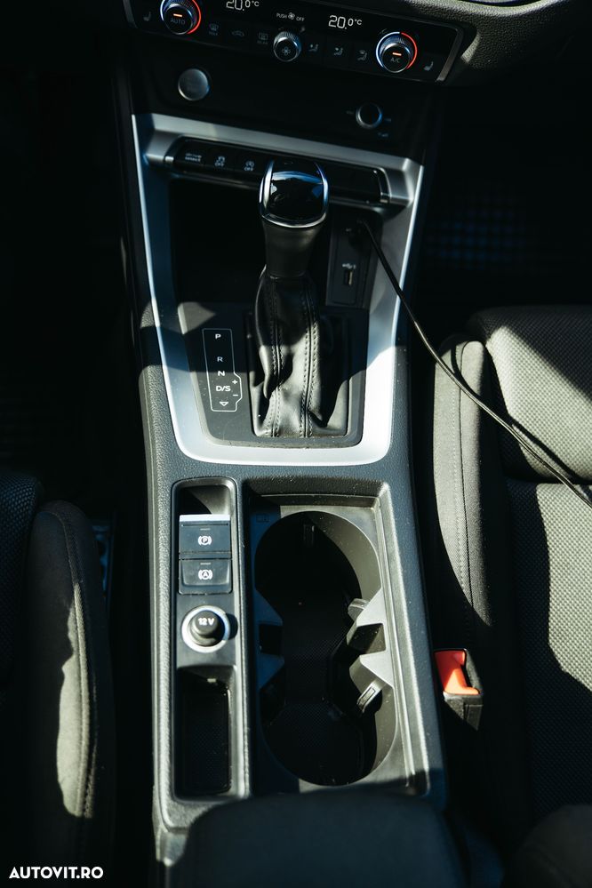 Audi Q3 ack 2.0 35 TDI S Line - 13