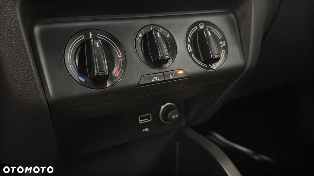 Skoda Fabia 1.0 TSI Ambition - 21