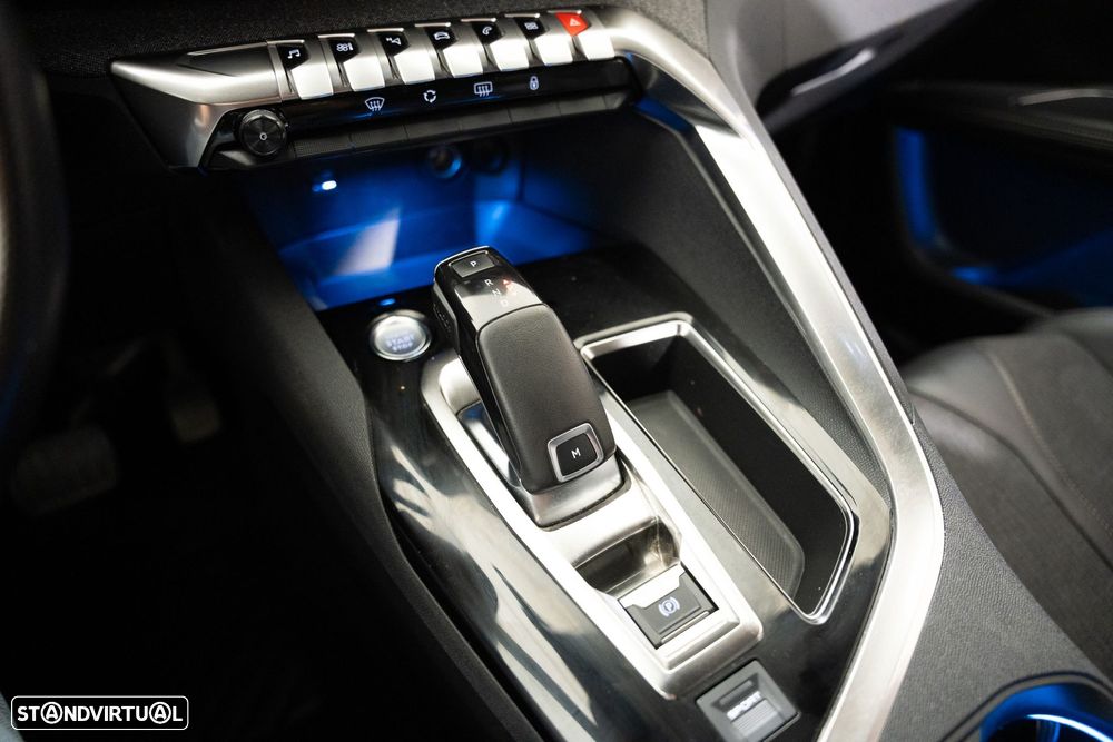 Peugeot 5008 1.2 PureTech GT Line EAT8 - 16